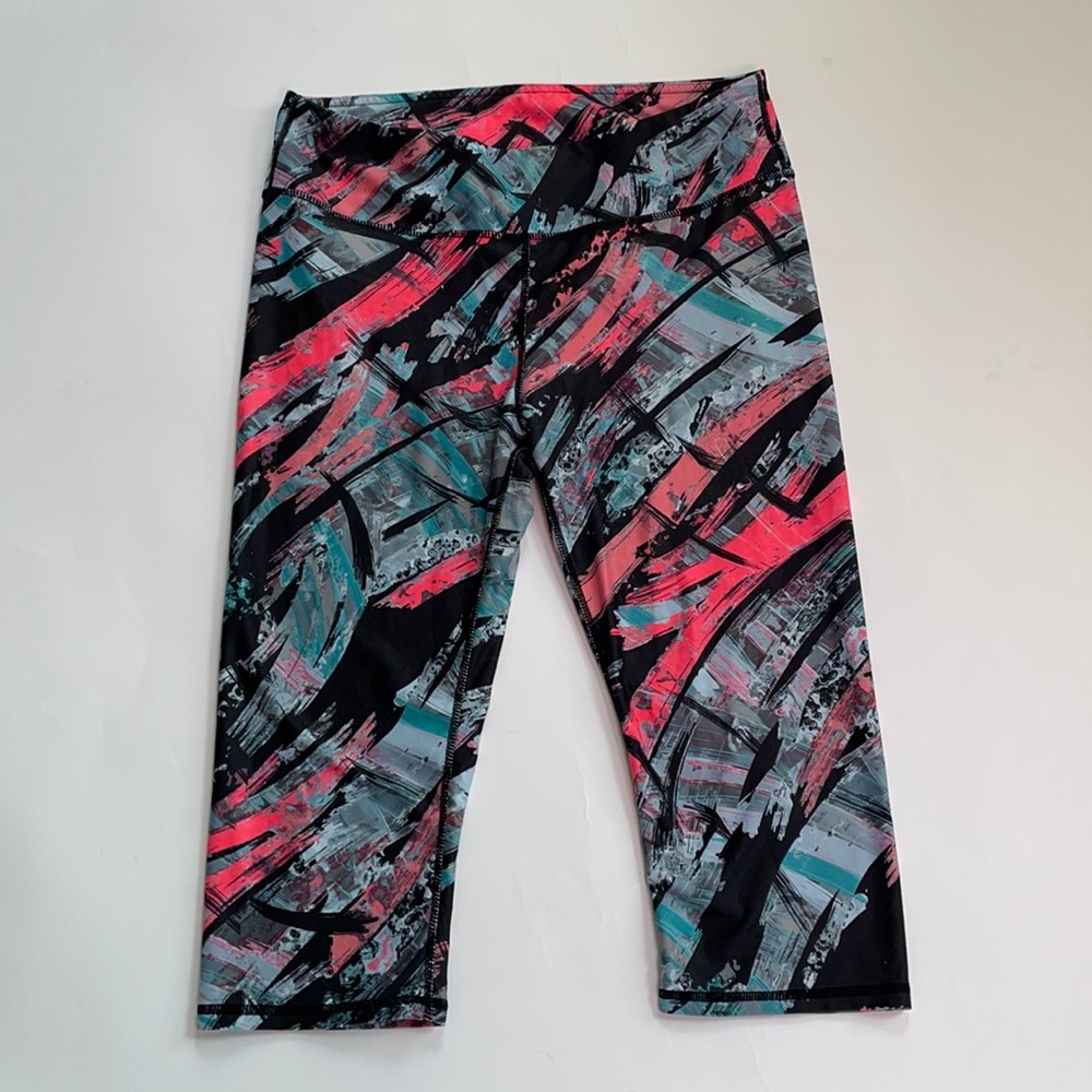 Mid rise Capri workout Leggings